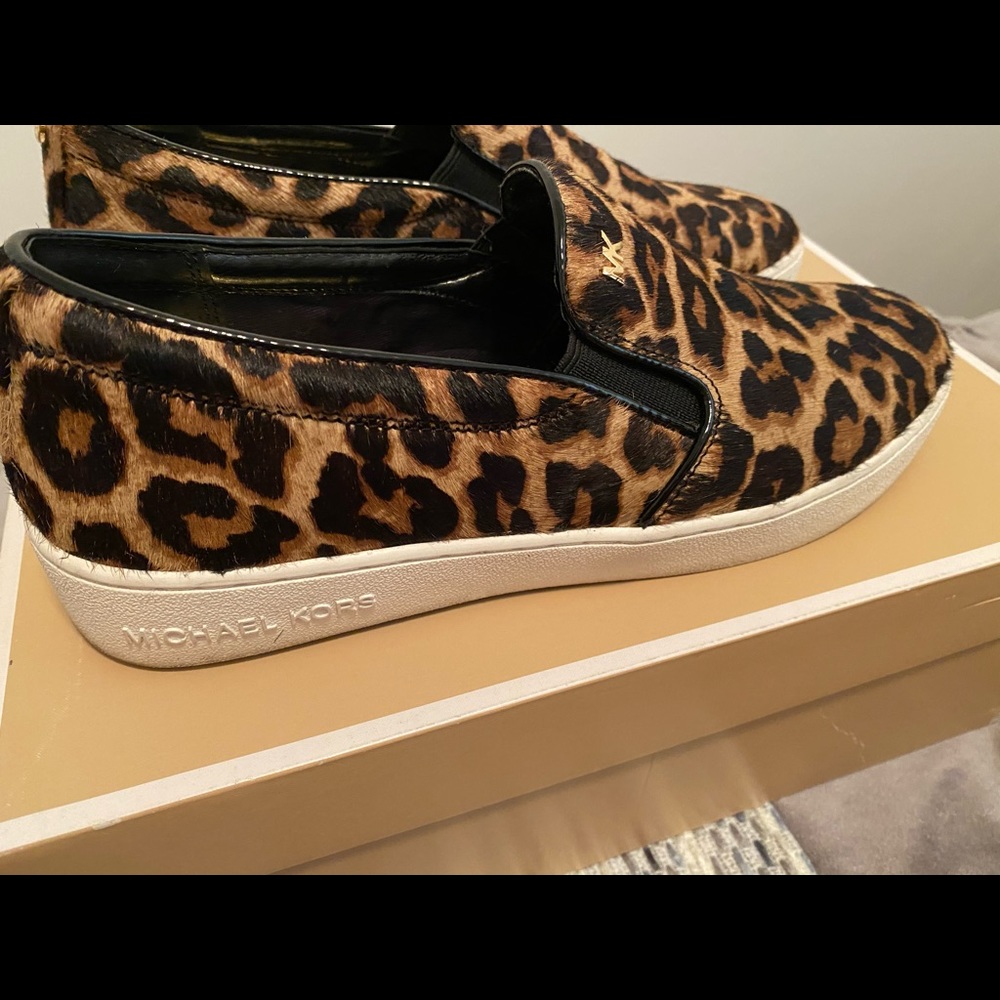 MICHEAL KORS SLIP ON